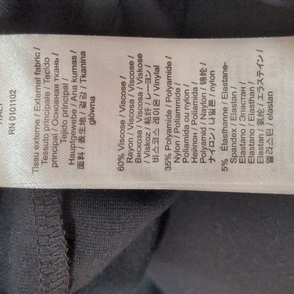 Stefanel Black Sleeveless V-Neck Dress Faux Leather Stitched Panels - Picture 12 of 12